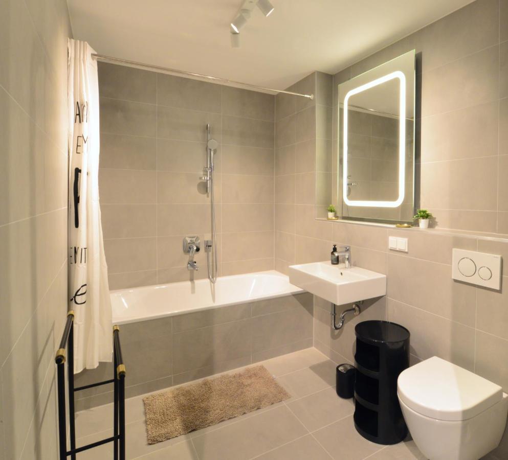 Brand-New, Close To Centre, Rooftop-Summer-Pool Виена Екстериор снимка