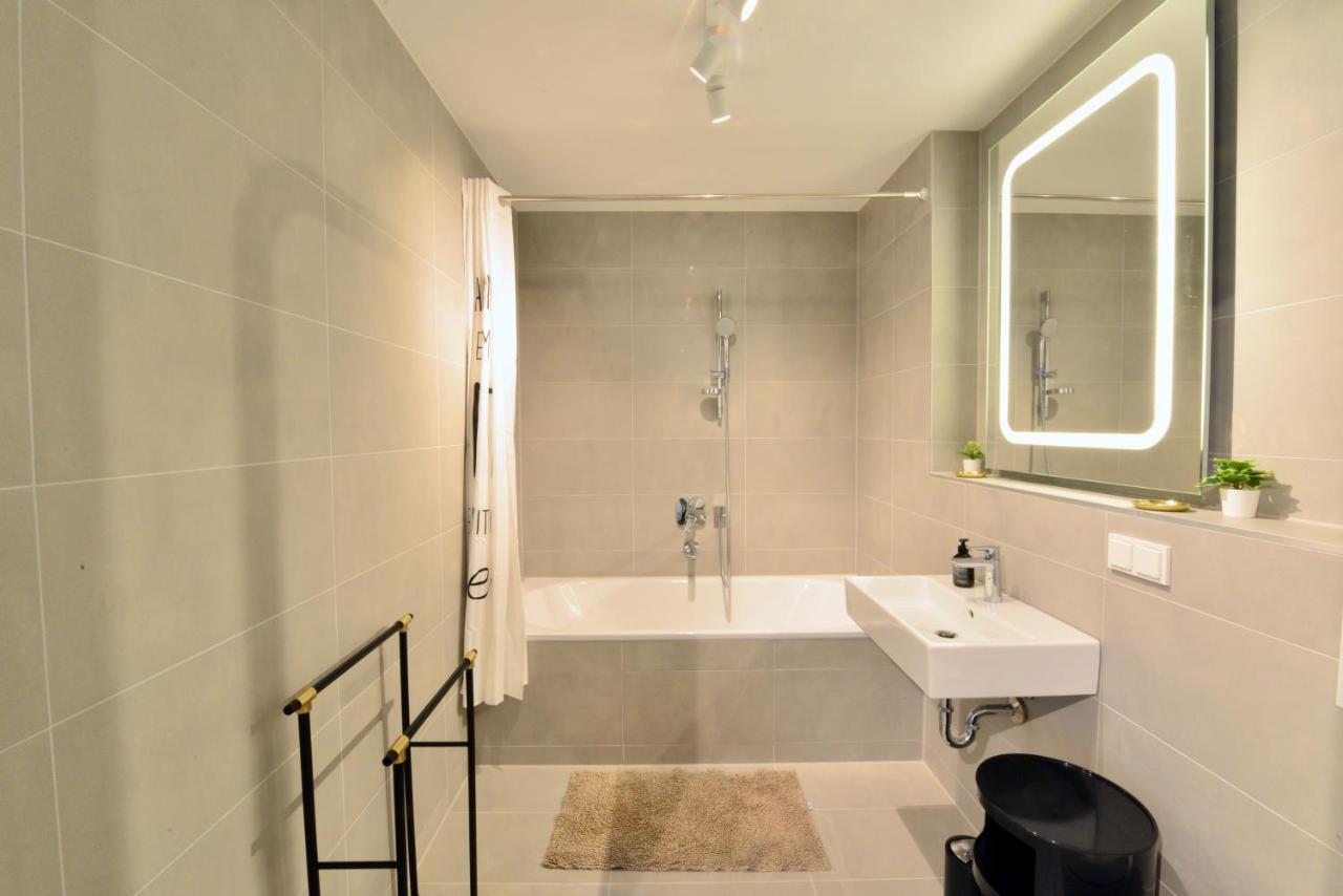 Brand-New, Close To Centre, Rooftop-Summer-Pool Виена Екстериор снимка